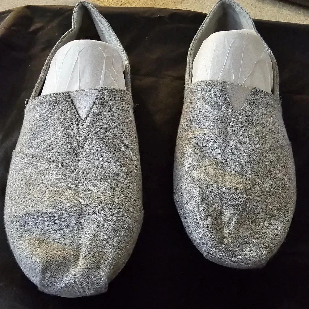 Bobs by Sketchers Silver shoes - Picture 2 of 8